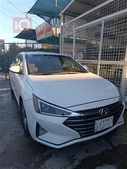هیوندای ئەلەنترا